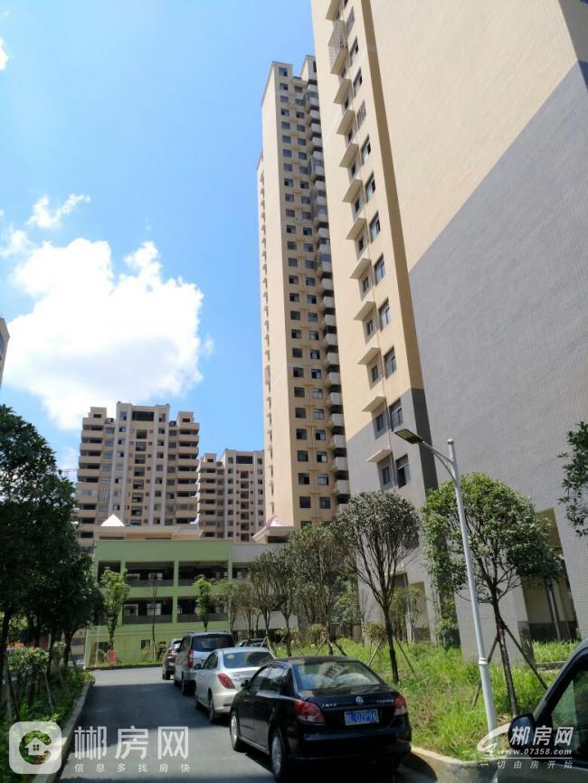 郴州御溪湖畔二期独栋景观房-郴州二手房