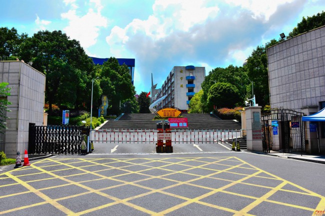 抢购苏仙福地旺铺,赚有钱人的钱