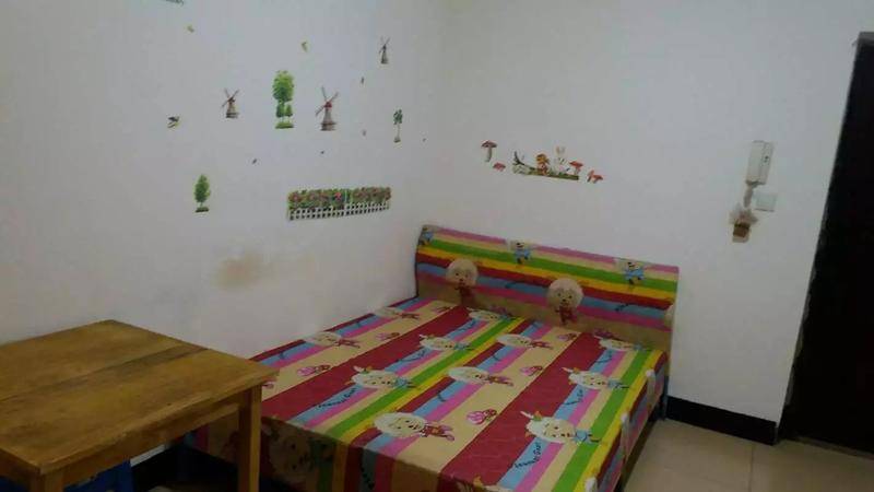 郴州苏仙岭电大旁边精装新房单间带厨房卫生间