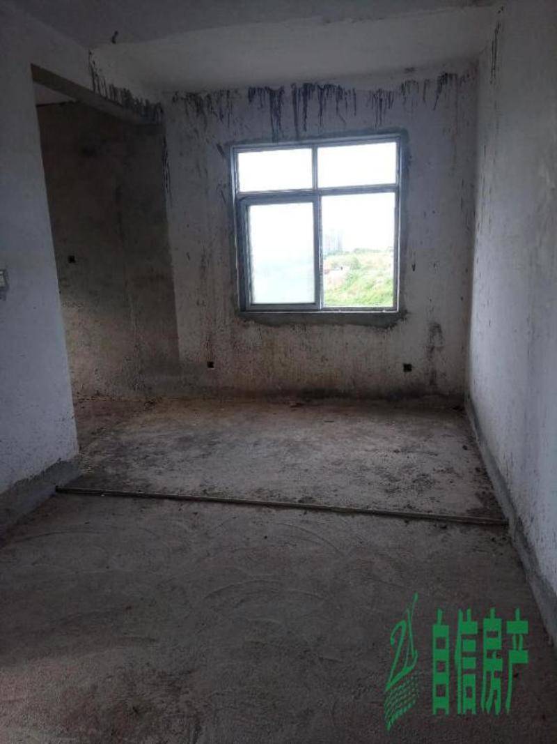 郴州梨树山板块福运新村楼梯房大3房户型方正