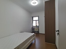 五嶺廣場旁小高層兩梯兩戶五嶺國際149平4室2廳2衛