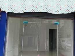 人民西路，北湖公園附近門面出租，上下兩層90平方，租金1300元/月
?
?