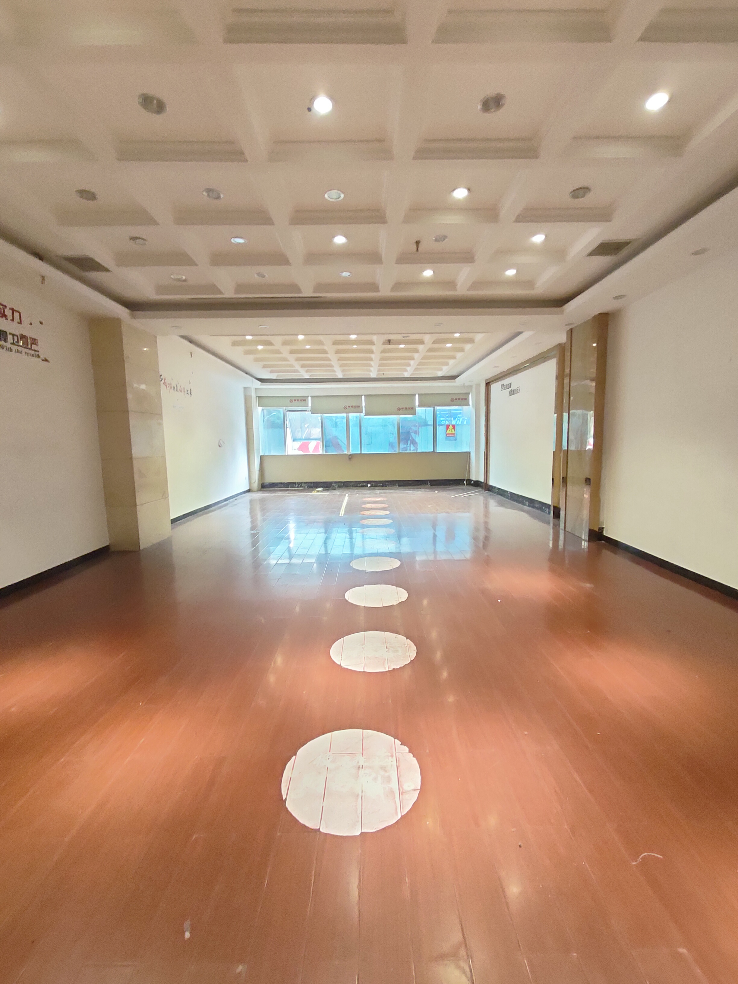 房间9.jpg