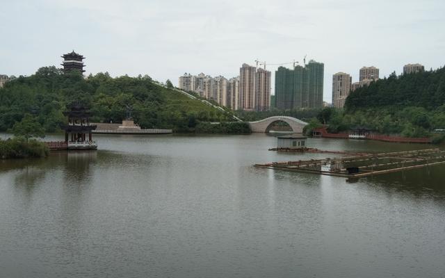 郴州最大的县，发展出路在哪里？划市不成功就划区